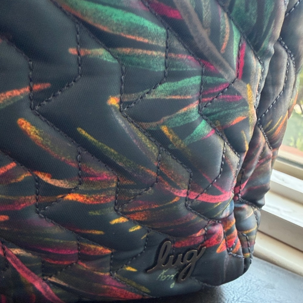 Lug Jive Tropical Multicolor Quilted Crossbody Bag. - Picture 13 of 14